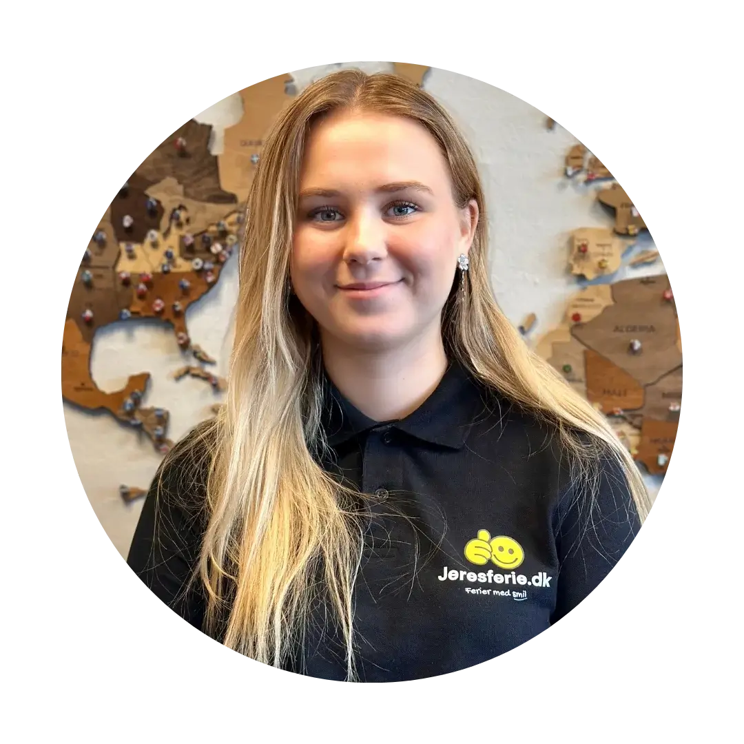 Caroline Ageyeva-Poulsen — Design og tekstansvarlig